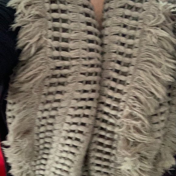 PICK 4 , GET 1 FREE. Scarf, Infinity, Wool, Warm, Cozy. - Picture 2 of 7